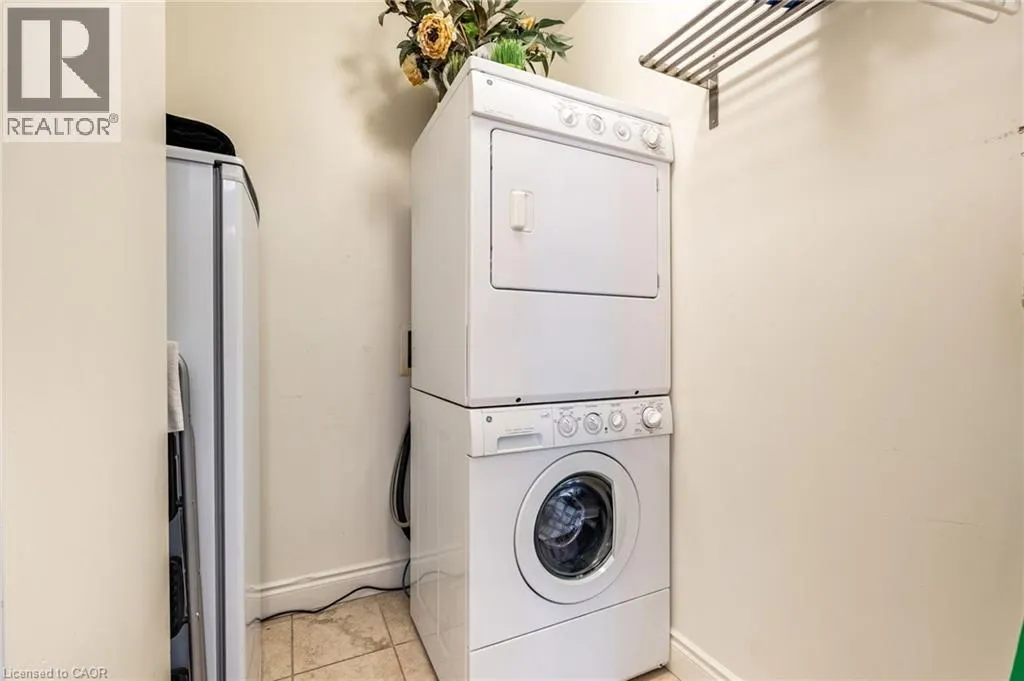 1477 LAKESHORE Road Unit# 1102, #1102