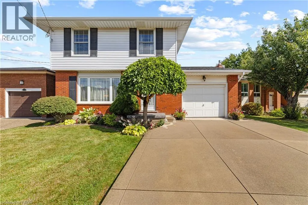 47 LEAWAY Avenue
