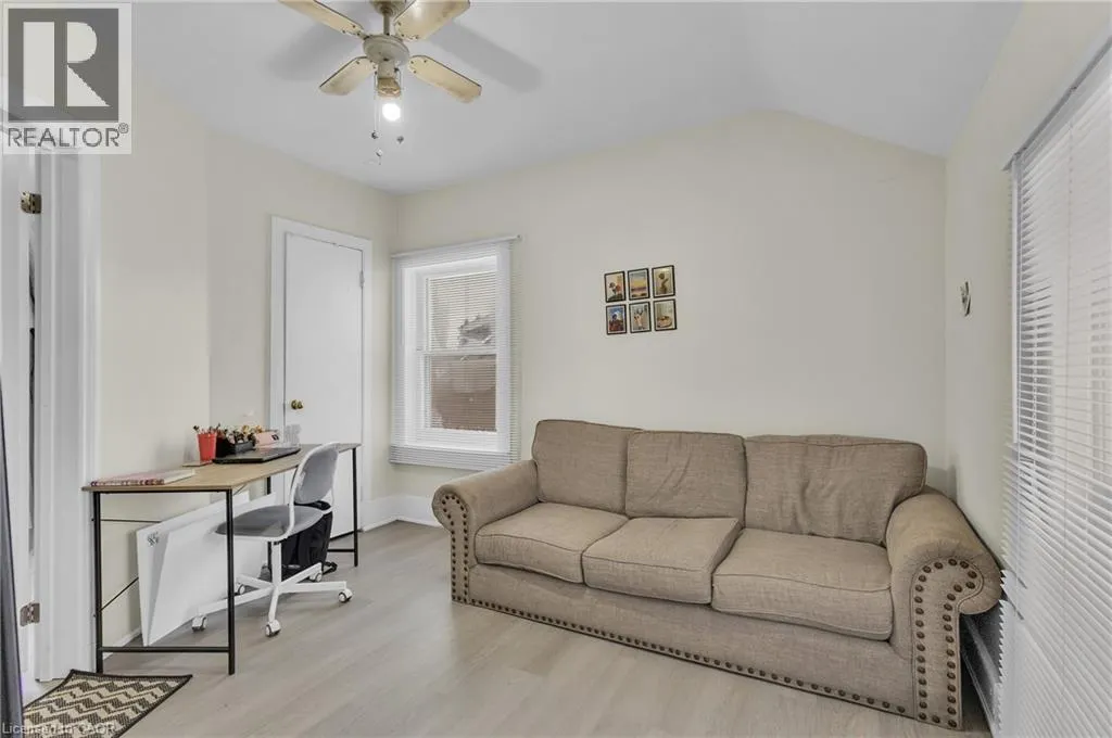 228 MAIN Street Unit# 1, #1