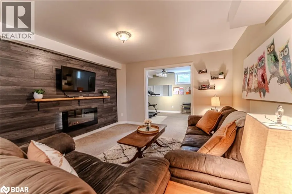 95 CROMPTON Drive