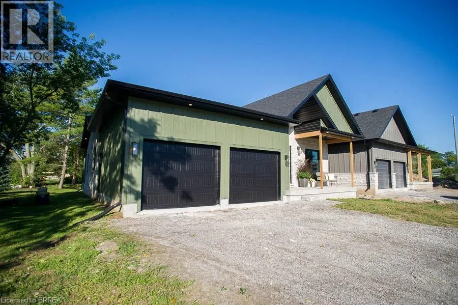 5 SCOTT Drive