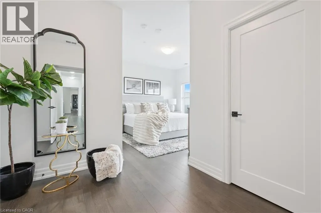 1880 GORDON Street Unit# 1301, #1301