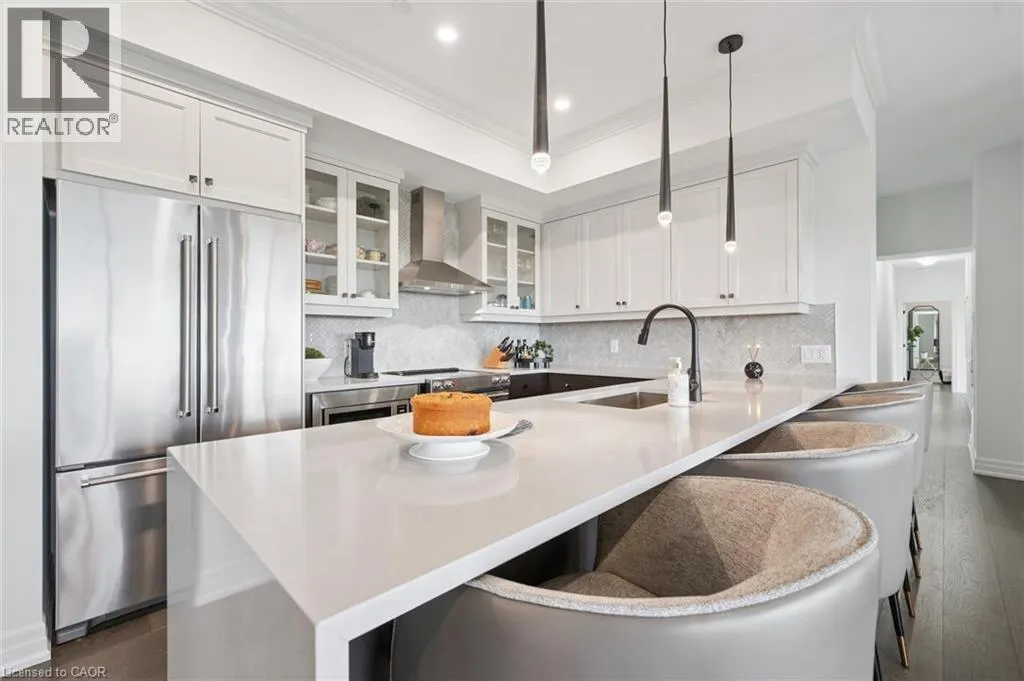 1880 GORDON Street Unit# 1301, #1301