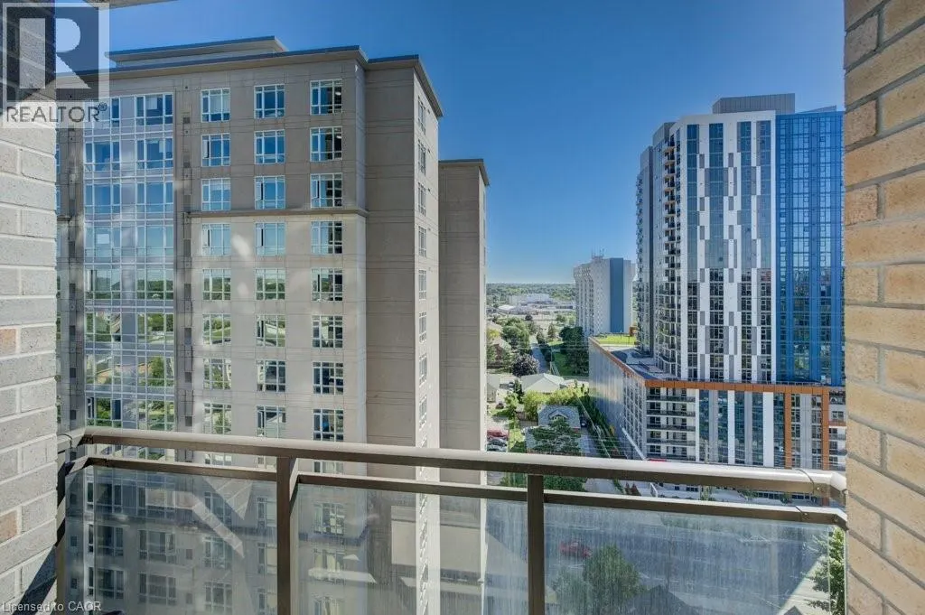318 SPRUCE Street Unit# 1203, #1203