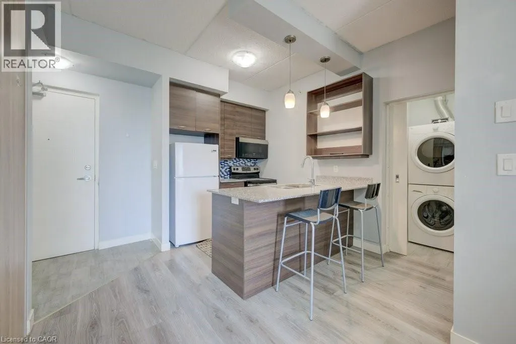 318 SPRUCE Street Unit# 1203, #1203
