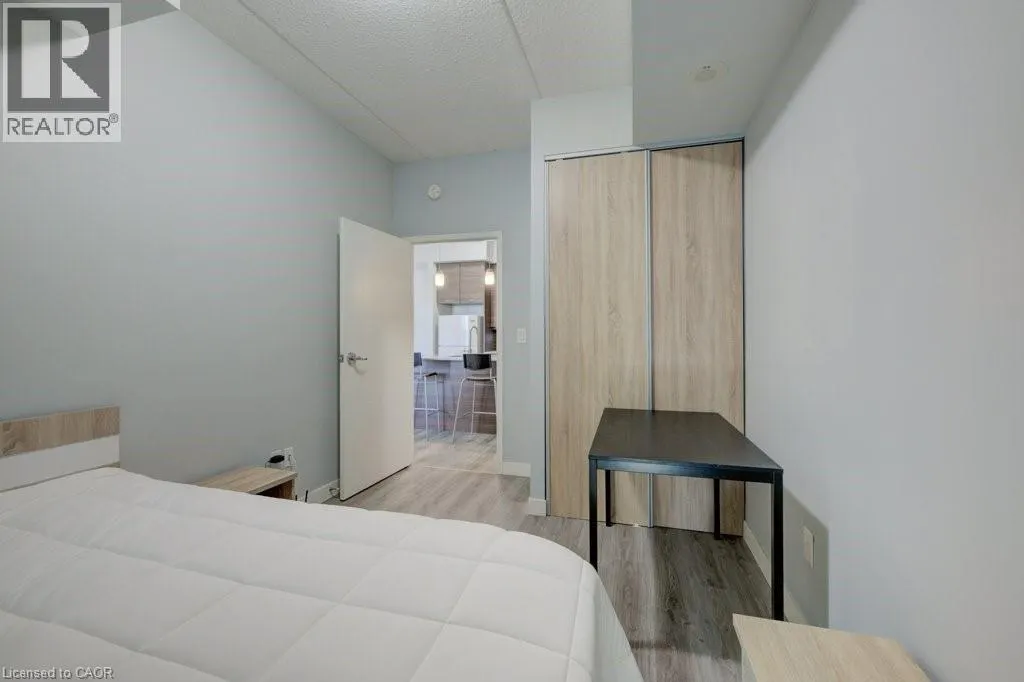 318 SPRUCE Street Unit# 1203, #1203