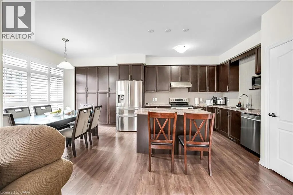 3 ALDGATE Avenue