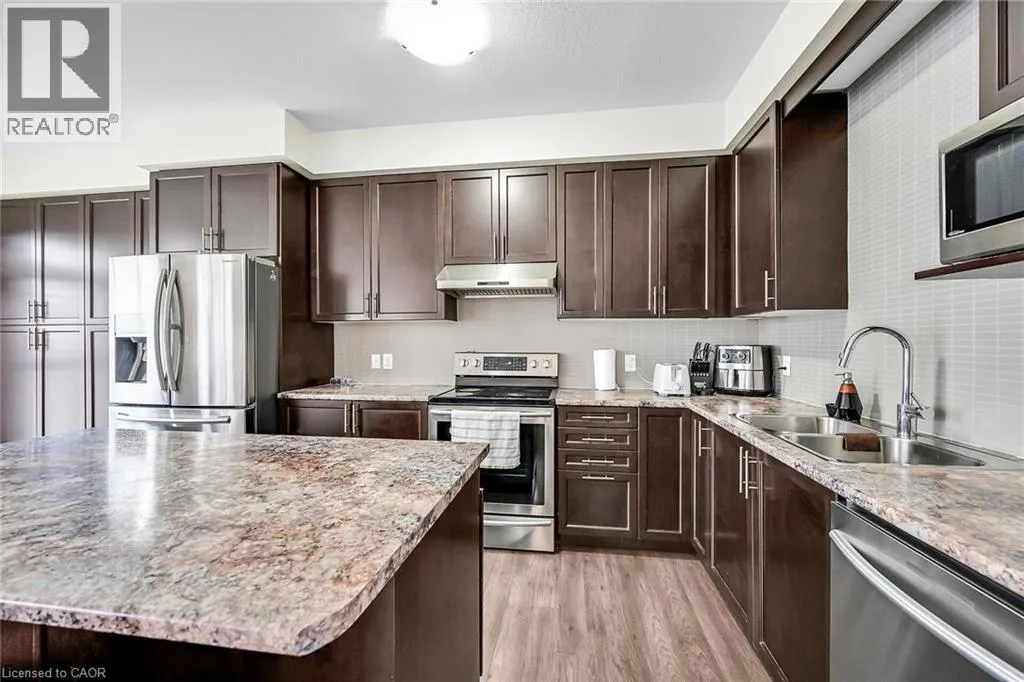 3 ALDGATE Avenue