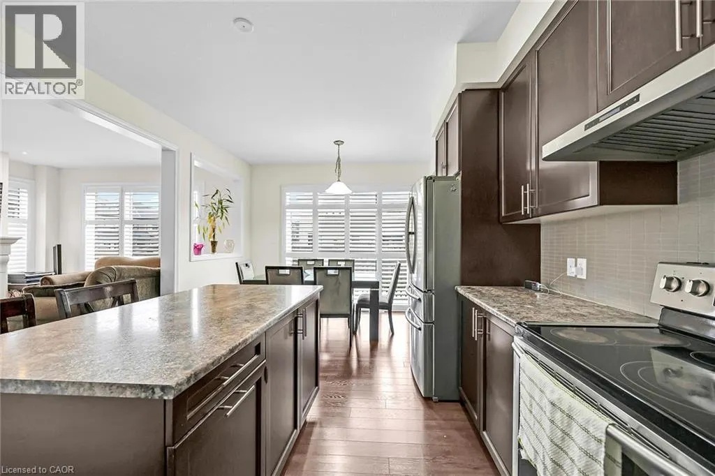 3 ALDGATE Avenue