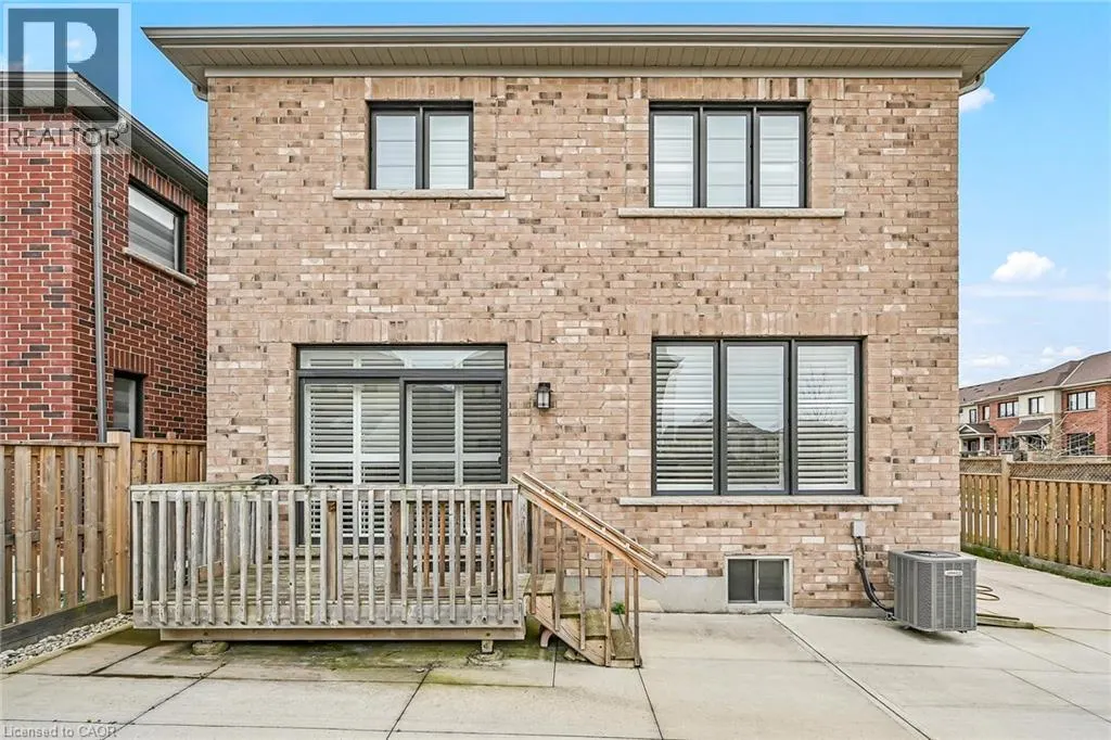 3 ALDGATE Avenue