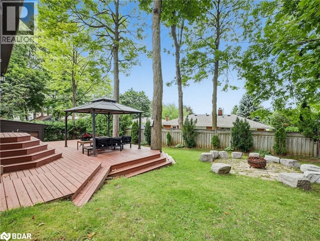 15 WESTBROOK Place