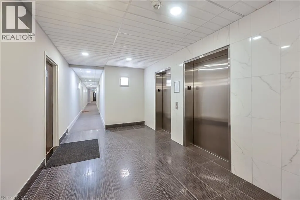 112 KING Street E Unit# 705, #705