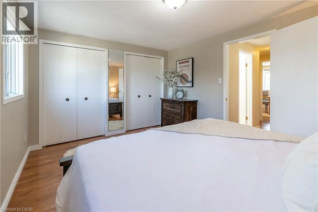 31 BUSHMILLS Crescent