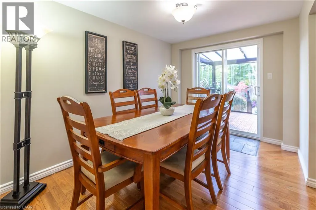 31 BUSHMILLS Crescent