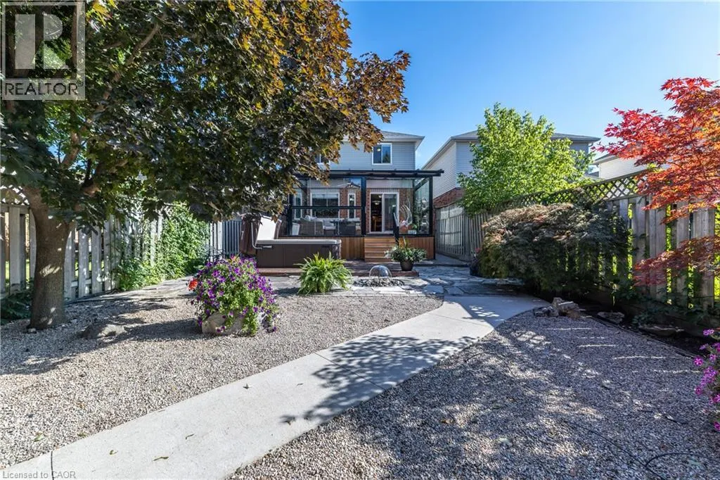 31 BUSHMILLS Crescent
