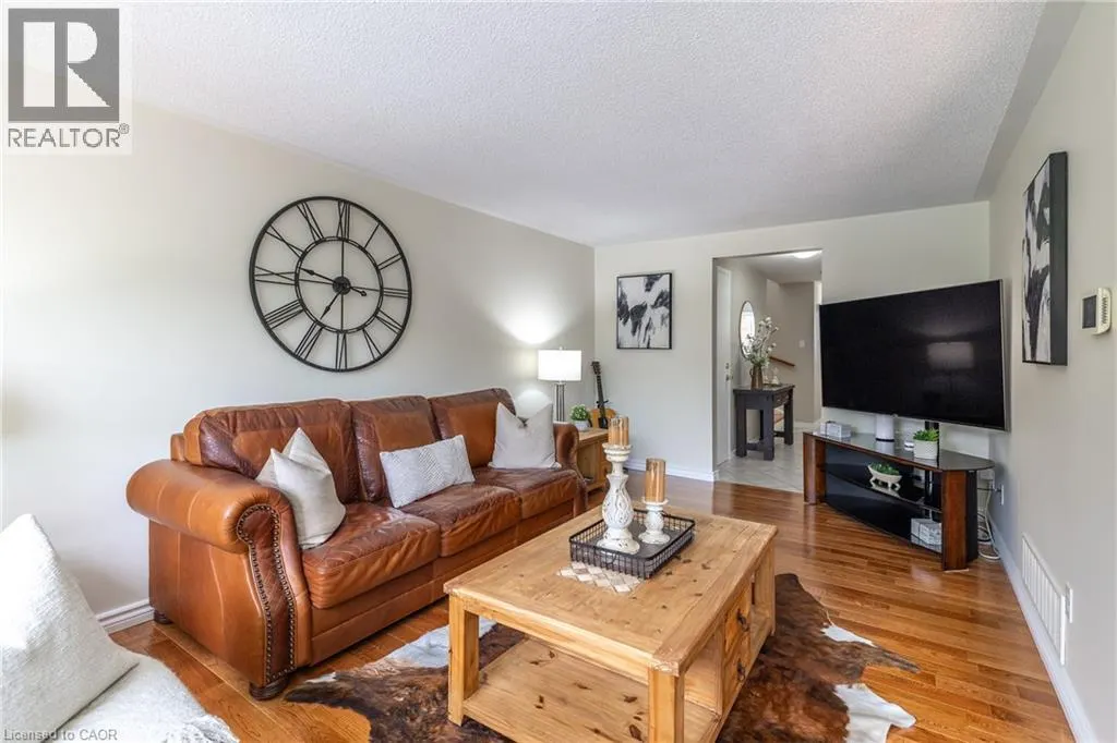 31 BUSHMILLS Crescent
