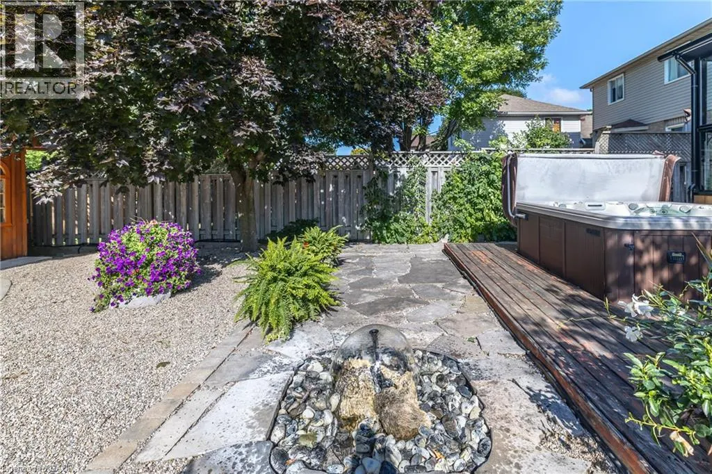 31 BUSHMILLS Crescent