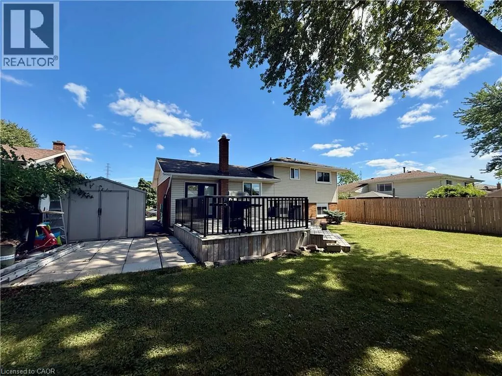 24 GLADYS Avenue