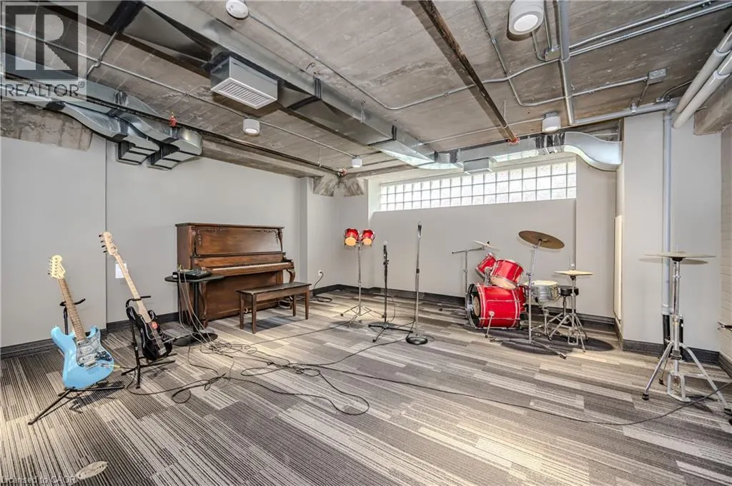 120 HURON Street Unit# 528, #528