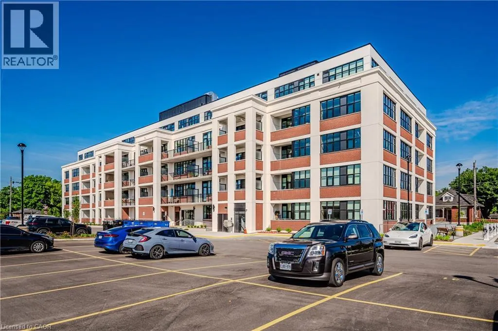 120 HURON Street Unit# 528, #528