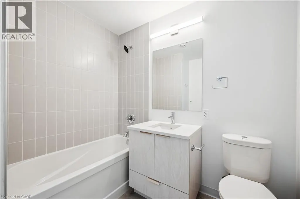 120 HURON Street Unit# 528, #528