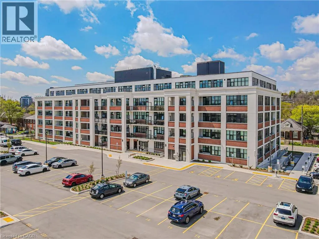 120 HURON Street Unit# 528, #528