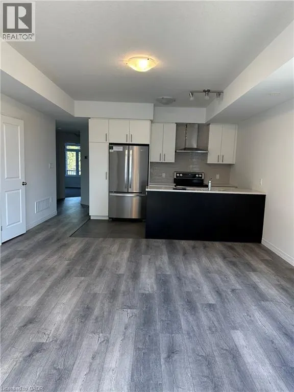 86 THATCHER Drive