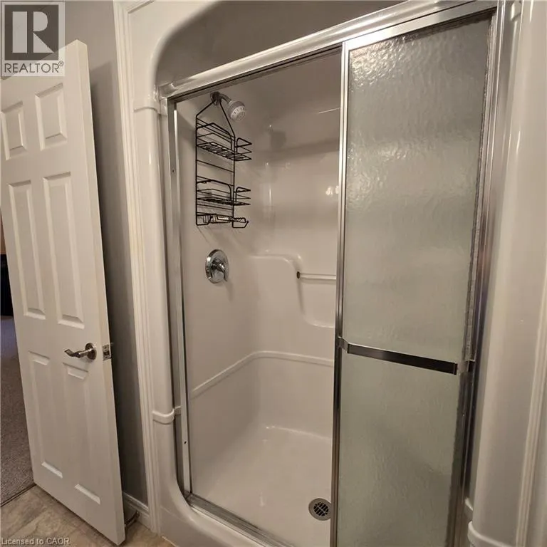 20 ISHERWOOD Avenue Unit# 116, #116