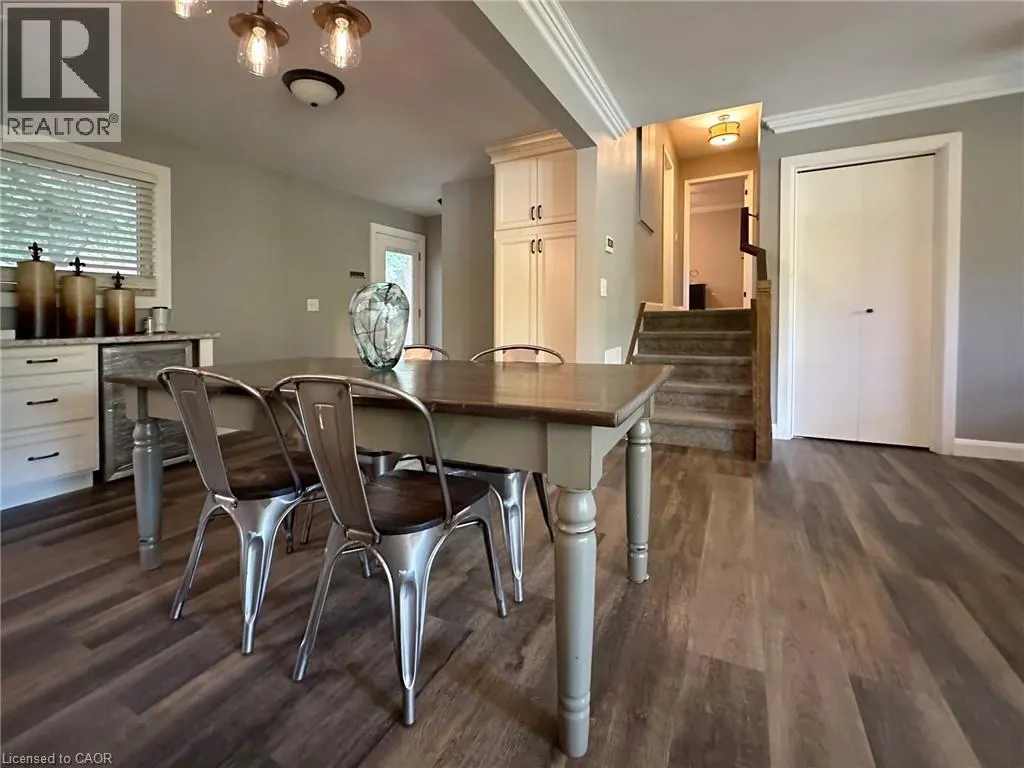 12 SUNSET Drive