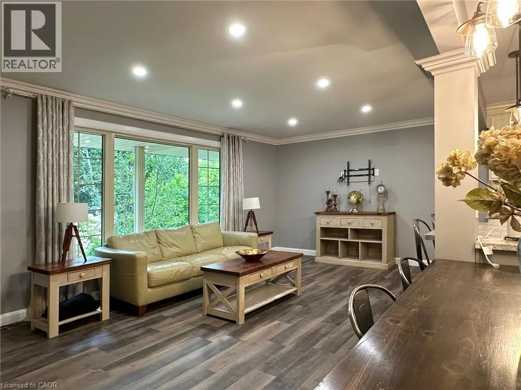 12 SUNSET Drive