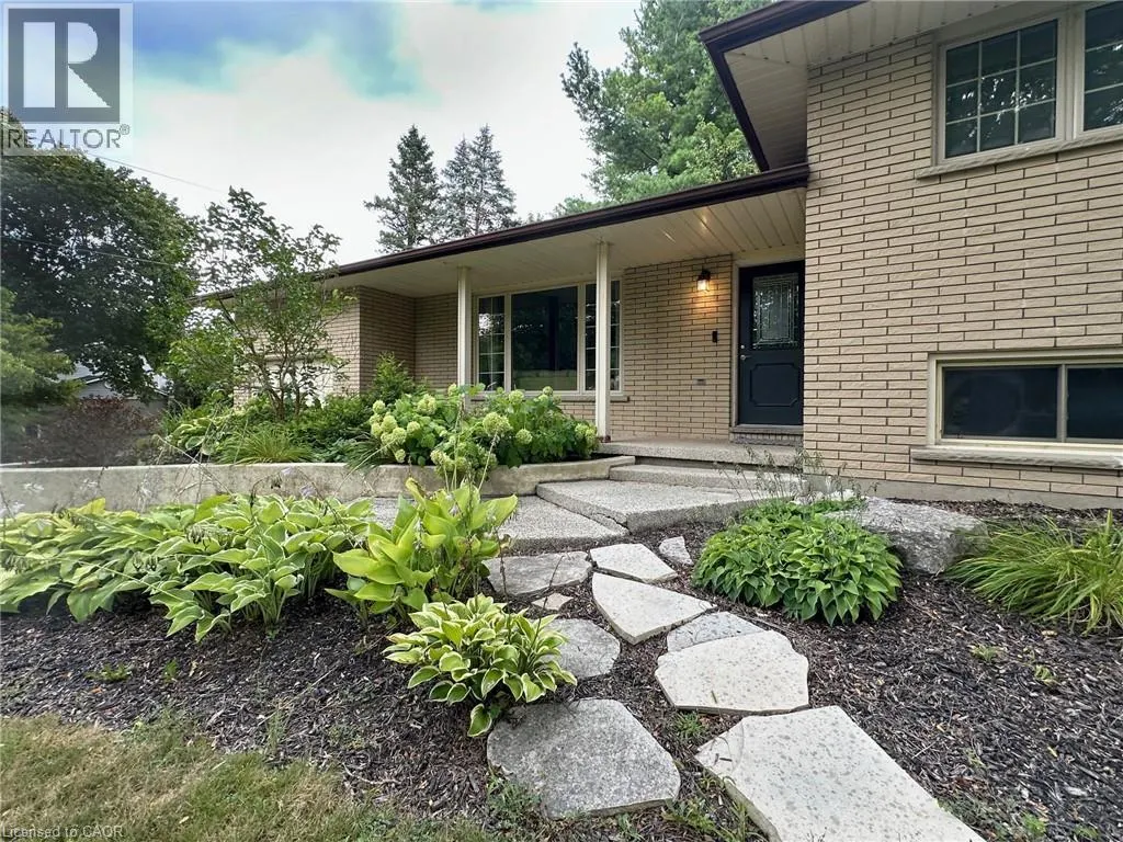 12 SUNSET Drive