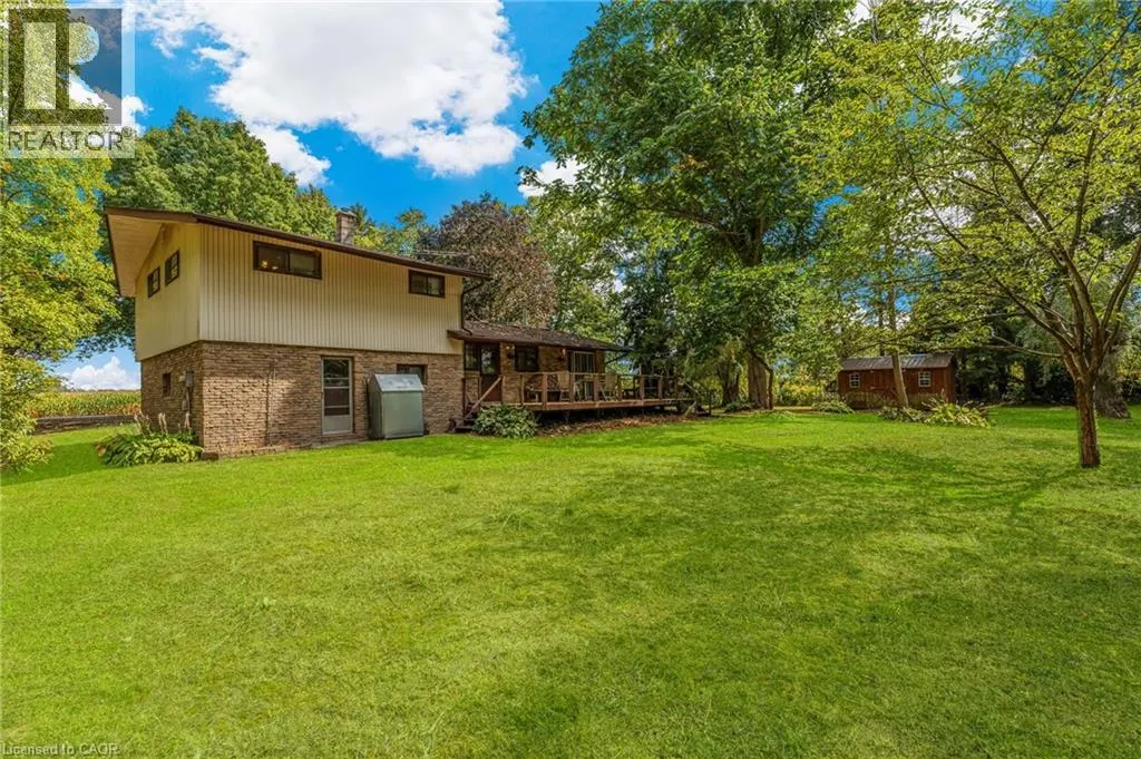 927 WAINFLEET/DUNNVILLE TOWNLINE Road