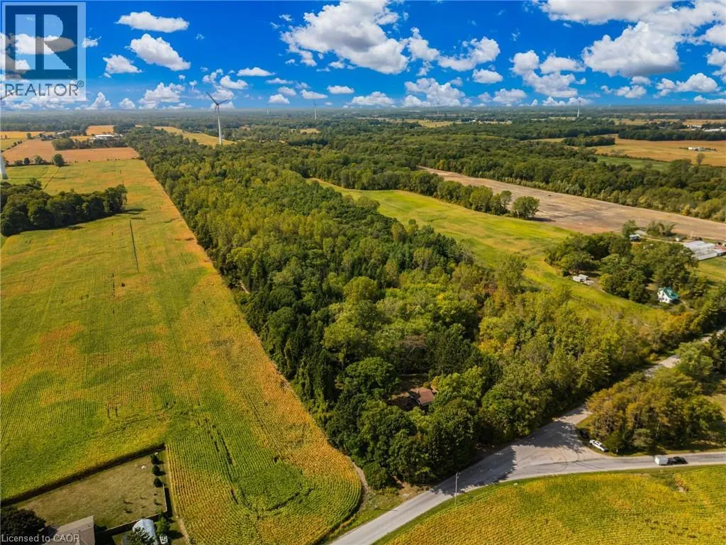 927 WAINFLEET/DUNNVILLE TOWNLINE Road