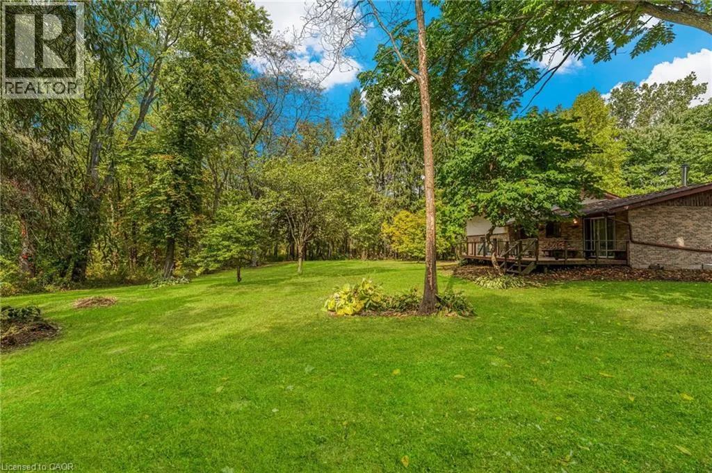 927 WAINFLEET/DUNNVILLE TOWNLINE Road