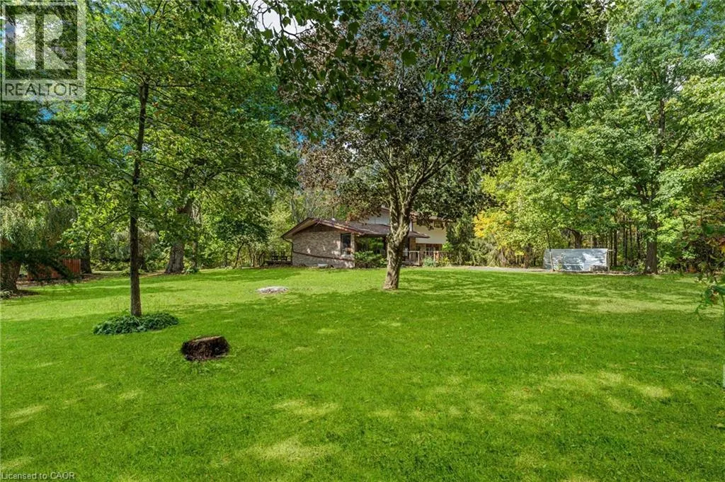 927 WAINFLEET/DUNNVILLE TOWNLINE Road