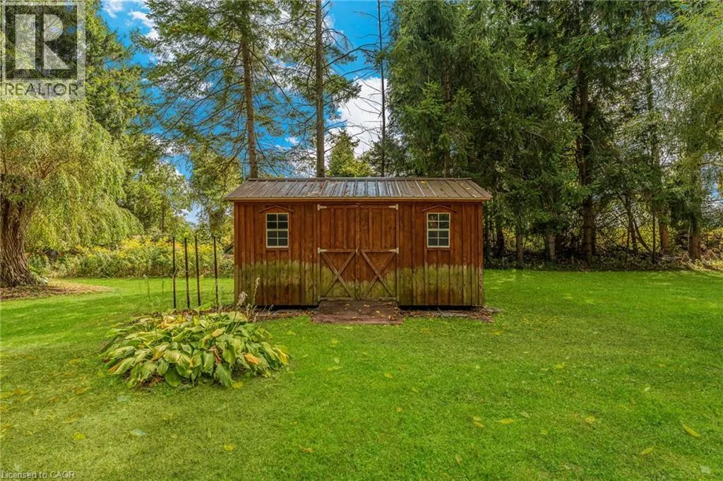 927 WAINFLEET/DUNNVILLE TOWNLINE Road