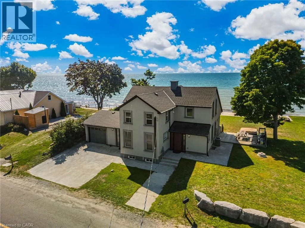 2952 NORTHSHORE Drive