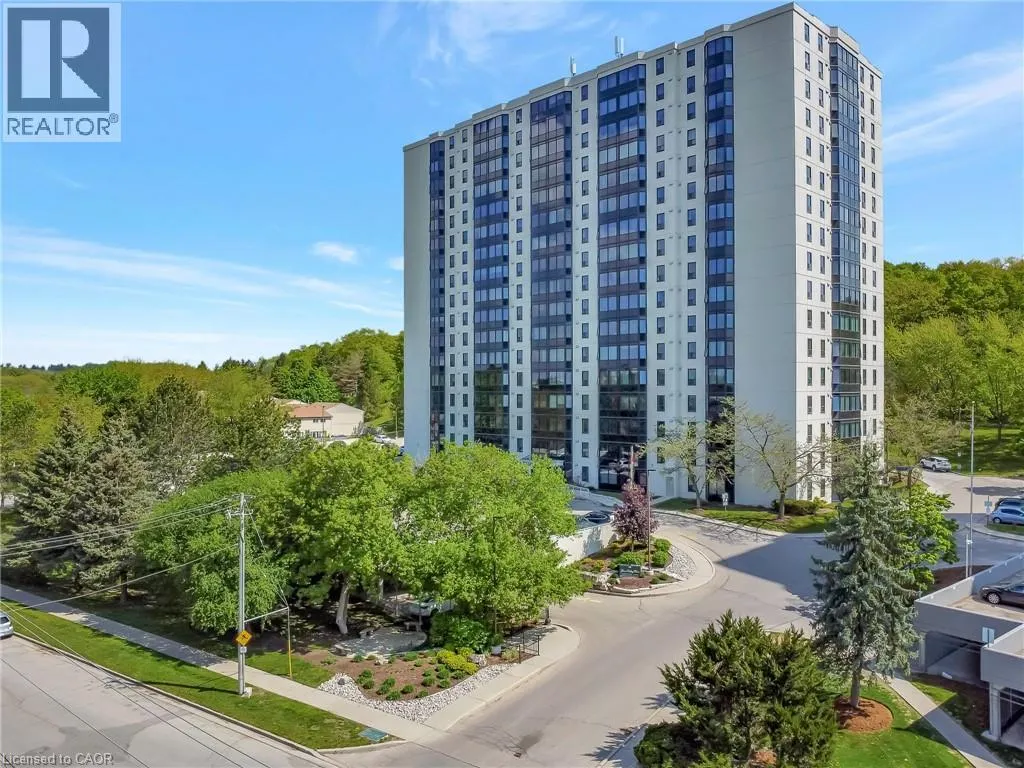 35 GREEN VALLEY Drive Unit# 902, #902