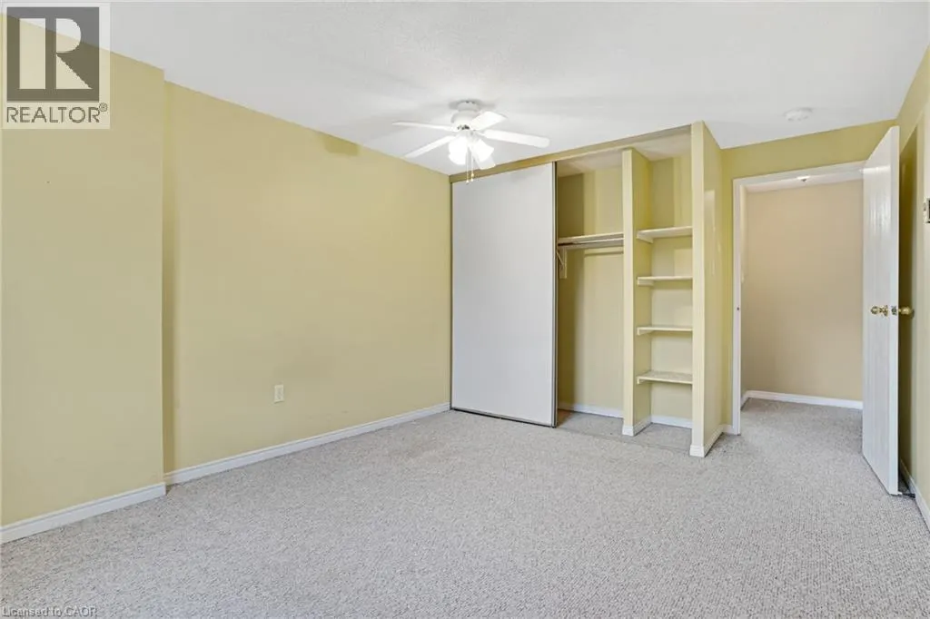 35 GREEN VALLEY Drive Unit# 902, #902