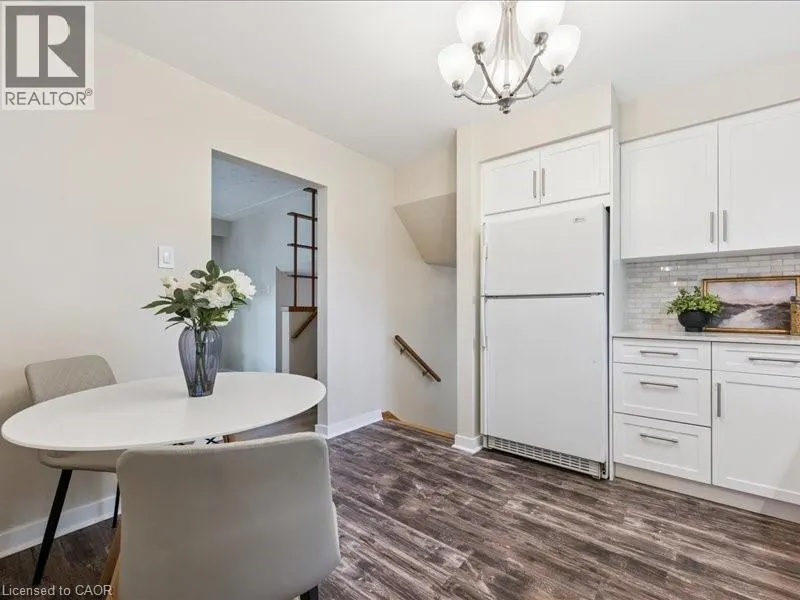 407 GRANGEWOOD Drive