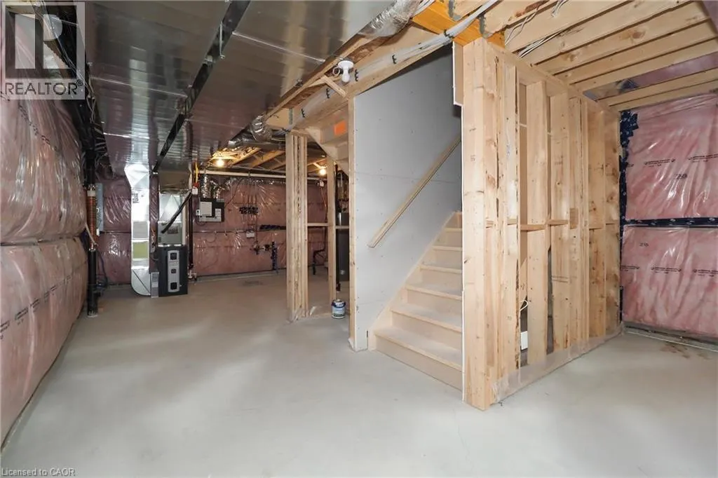 220 JEFFREY Place