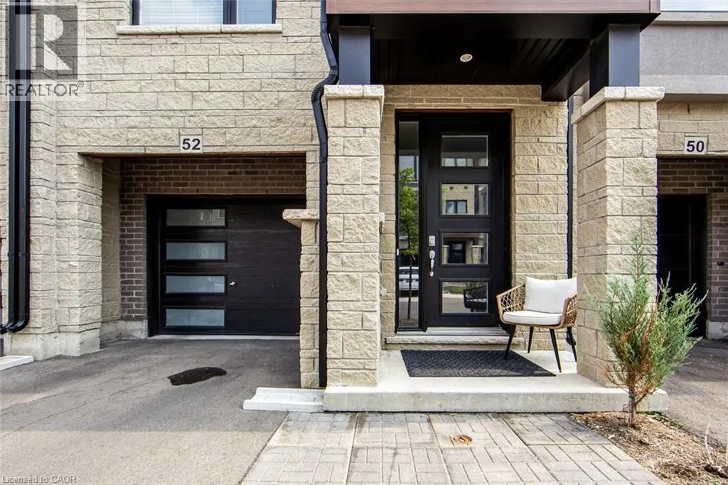 52 SENTINEL Lane