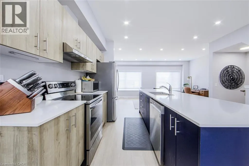 52 SENTINEL Lane