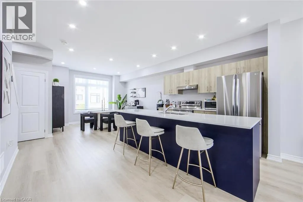 52 SENTINEL Lane