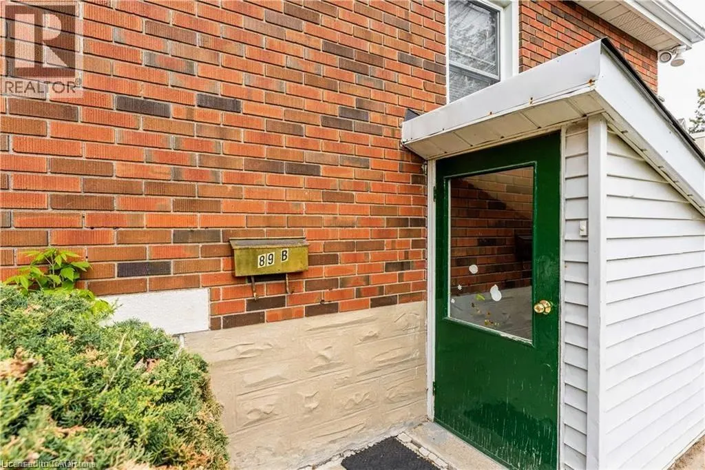 89 ELGIN Street N Unit# B, #B