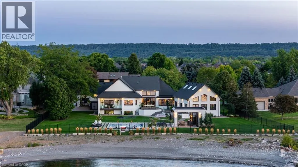 9 LOCHSIDE Drive