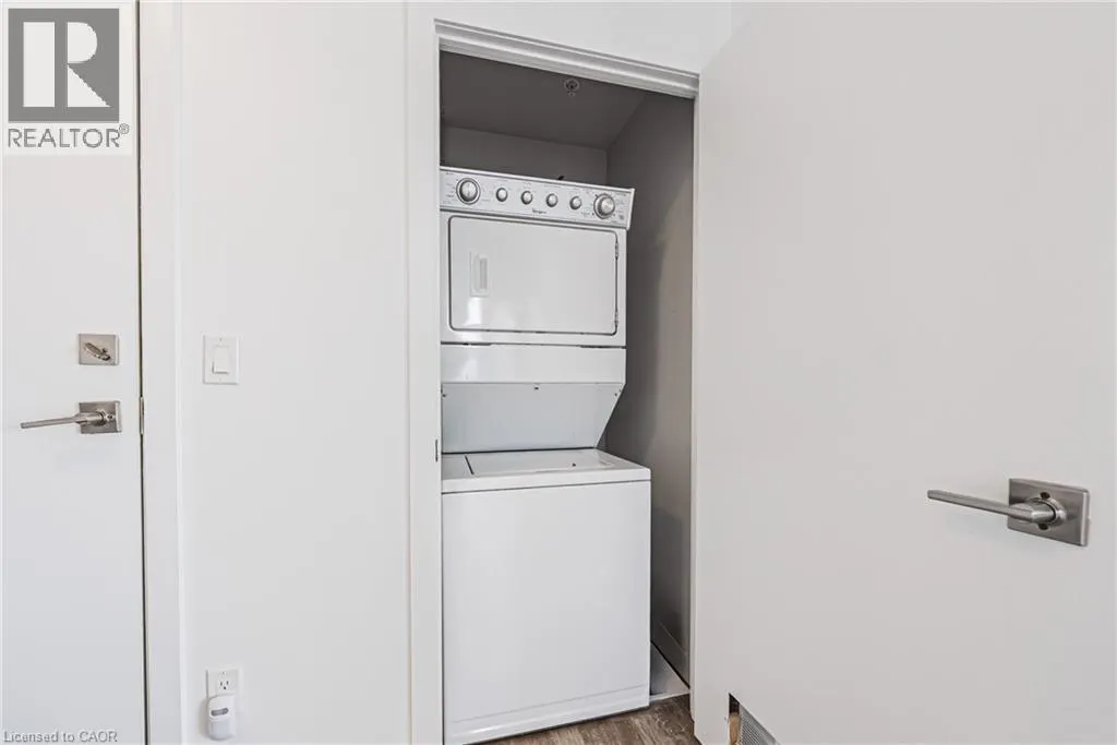 2081 FAIRVIEW Street Unit# 2001, #2001