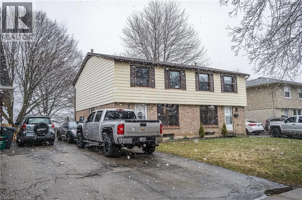 422 DUNVEGAN Street Unit# B, #B