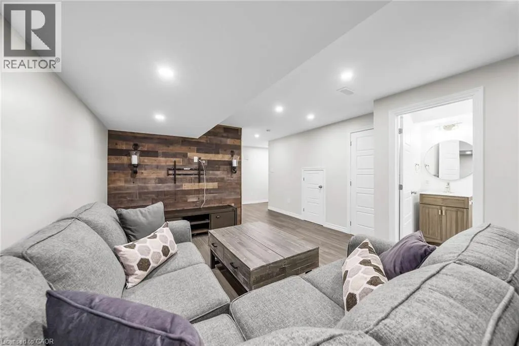70 PLAINS Road W Unit# 25, #25