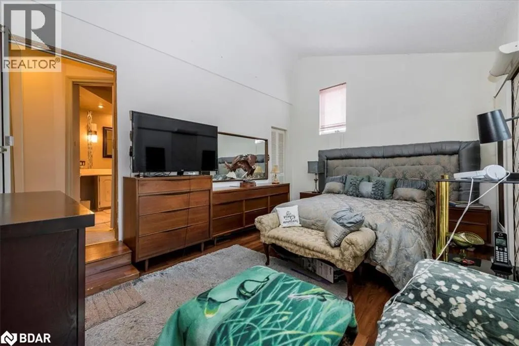 42 OLD INDIAN Trail